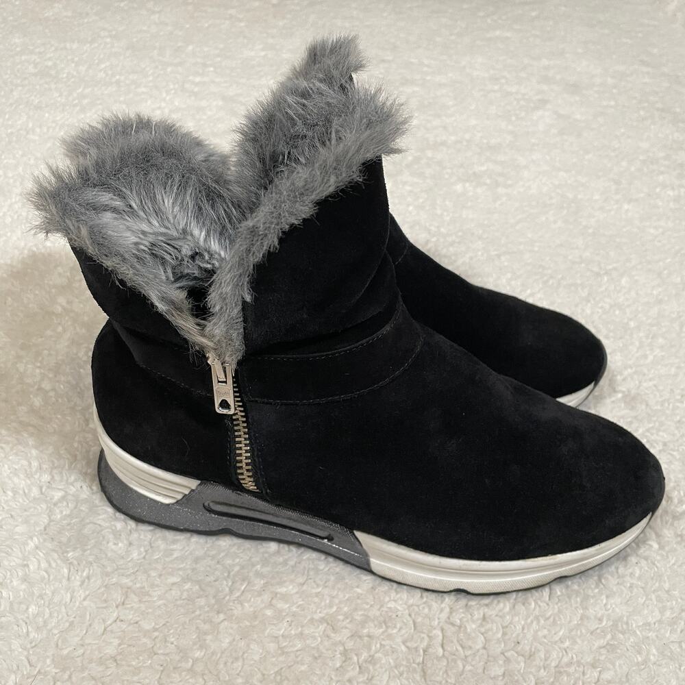 Joyks Made in Italy Fur Lined Booties Black Suede Sporty Flat‎ Gray White 38 7.5